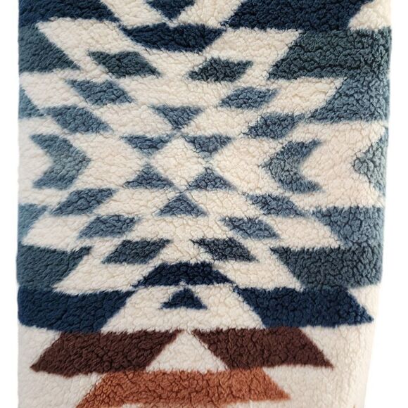 Pendleton Boho Sherpa Throw Blanket Southwest Tribal Cream Blue Brown Fleece NEW - Picture 10 of 11